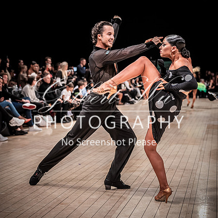 20231004_A7R5_IDF-877