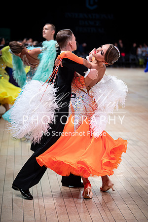 20231003_D5_IDF-235