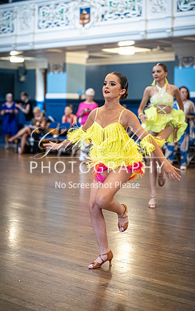 20250720_A9M3-6_PMOXF25-3206