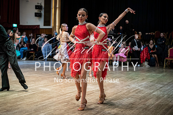 20240428_Sony_Grays-2024